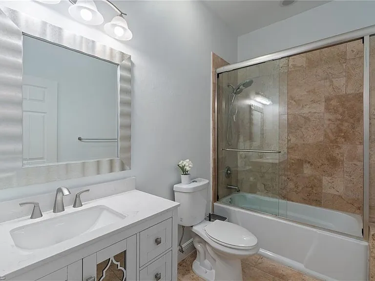 5420 Boxwood Way — Photo 20