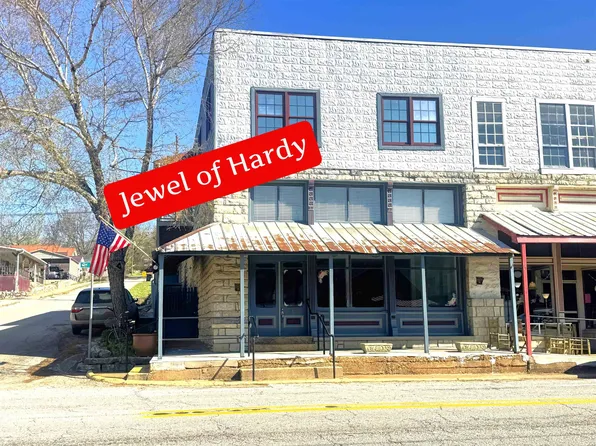 200 E. Main Street, Hardy, AR 72529