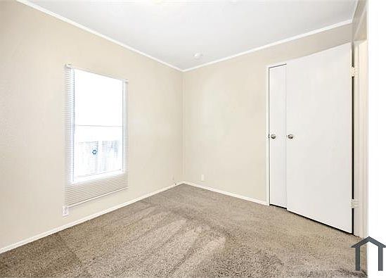 4th image of 11942 Greenglen Dr