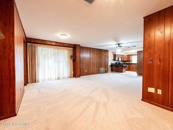 5th image of 2709 Nottingham Ct