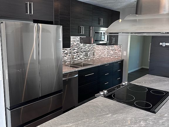 2nd image of 4608 W North B St