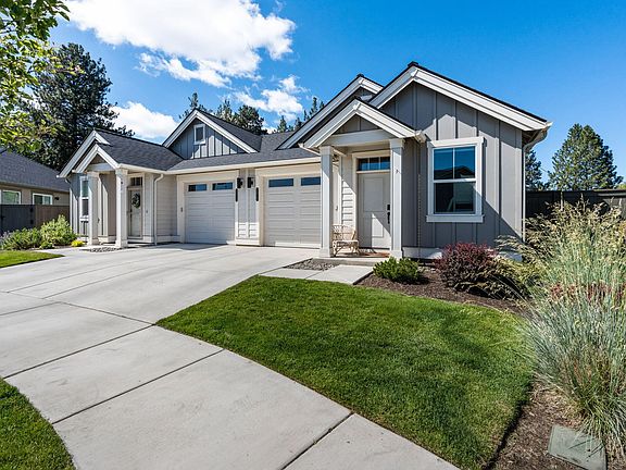 3rd image of 20713 SE Iron Horse Ln
