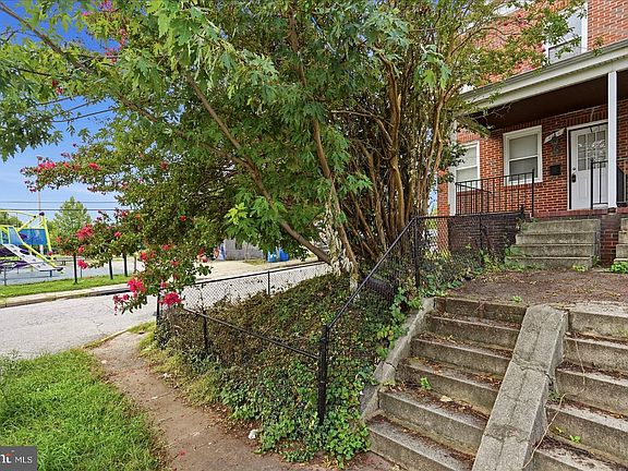2nd image of 2056 Griffis Ave