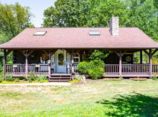 3152 Brookside Ln, Lock Haven, PA 17745