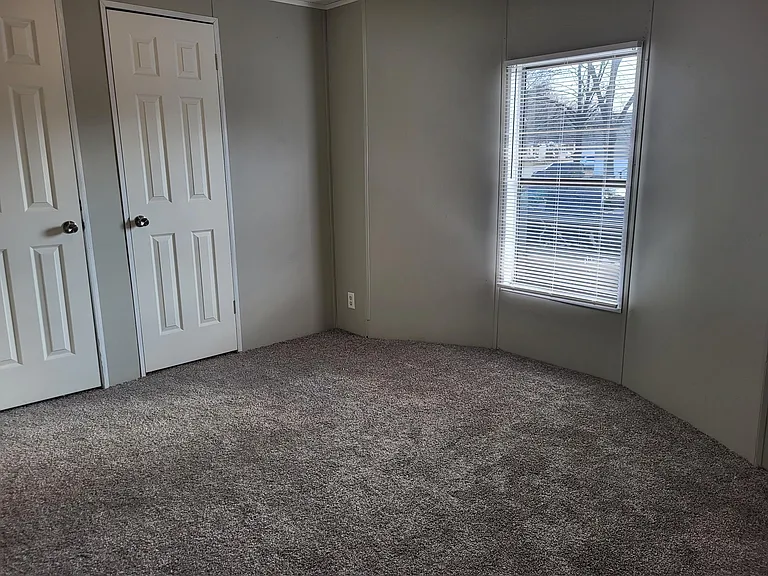 Pleasant Ridge — Photo 8