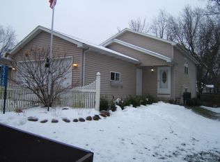 23728 81st Pl, Salem, WI 53168