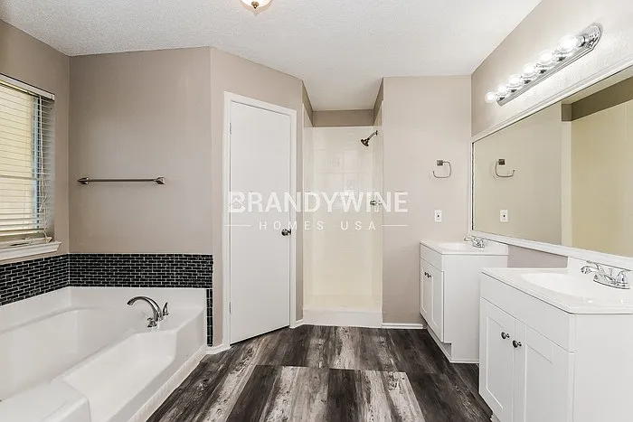 2305 Randi Rd — Photo 14