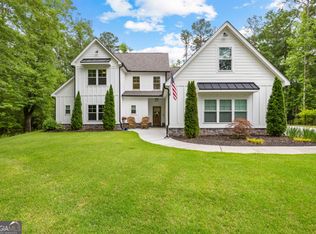 150 Handshaker Ct, Fayetteville, GA 30215