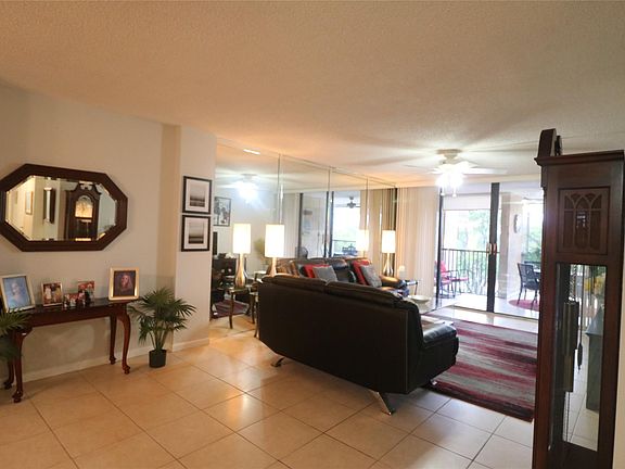 3rd image of 2810 N 46th Avenue #562