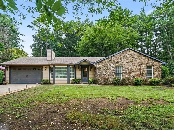 2713 Post Oak Dr, Marietta, GA 30062