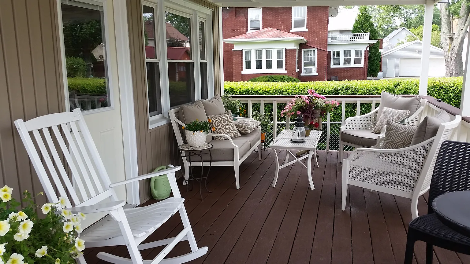 144 Merchant Ave photo 1