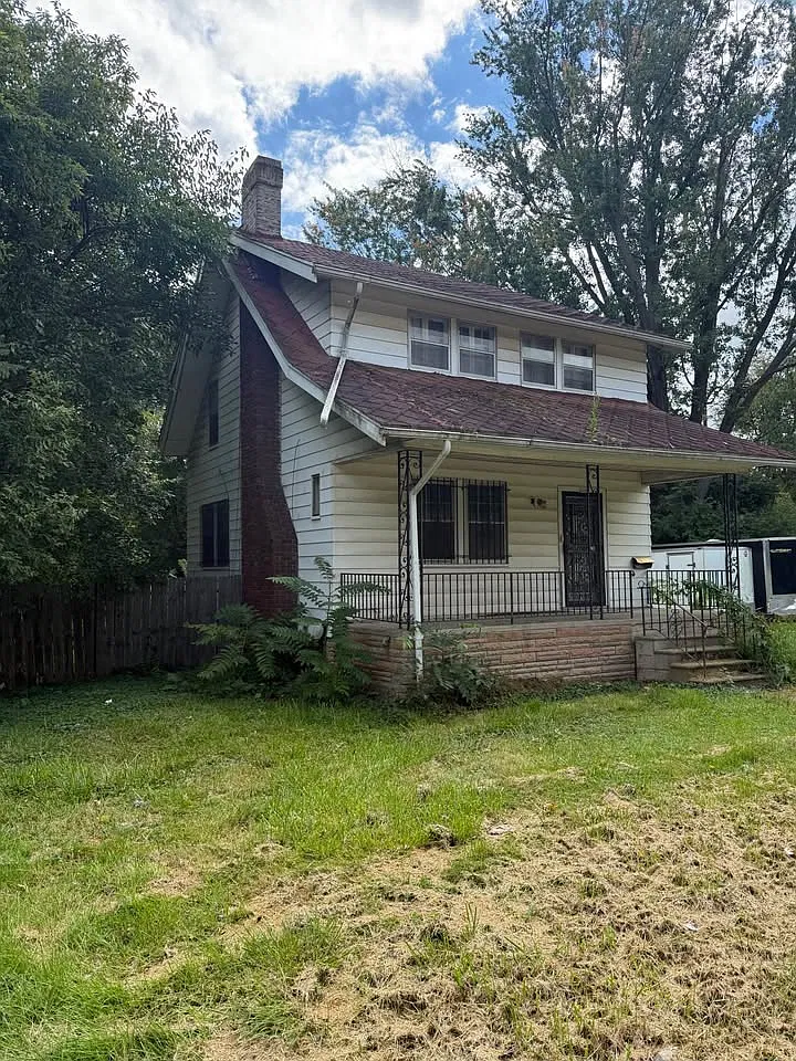 3 bed, 1144 sqft, $850 — Photo 2