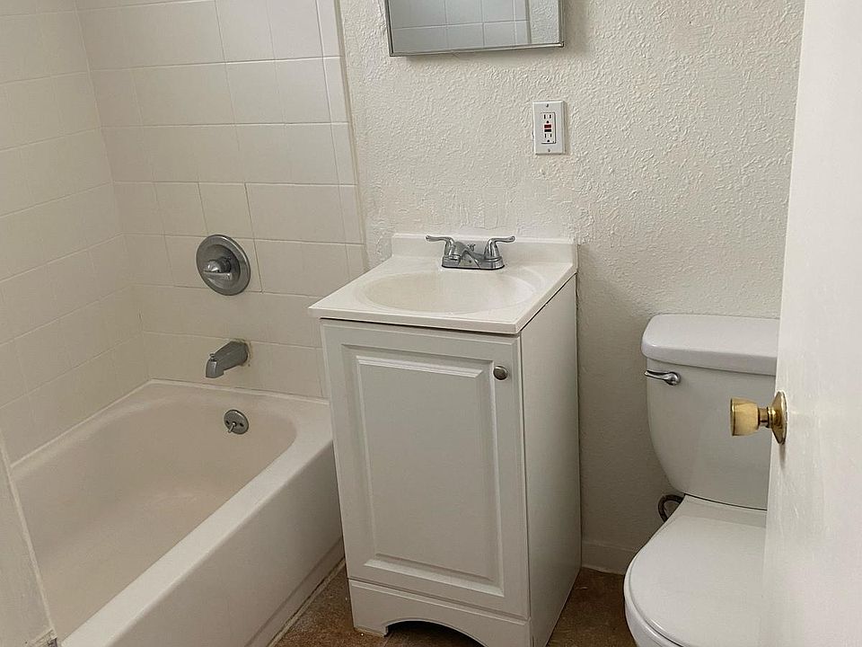 1st image of 1068 Howard St APT 5