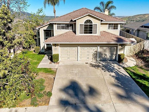 4th image of 8482 Mesa Heights Rd