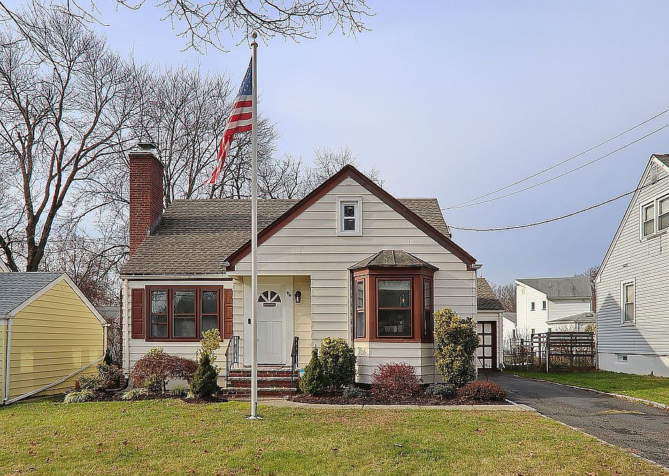 1st image of 96 Linden Ave