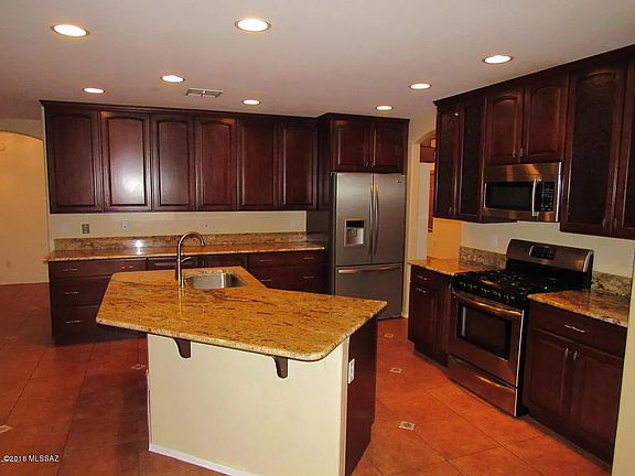 2nd image of 2638 E Big View Dr