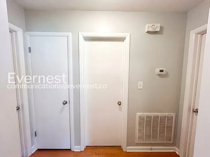711 Elliott Dr — Photo 8