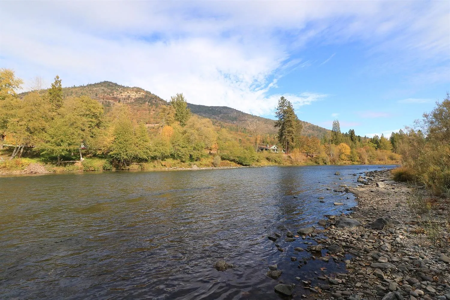 5340 Rogue River Hwy photo 1