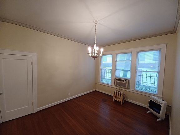 4th image of 219 W Magnolia Ave #F
