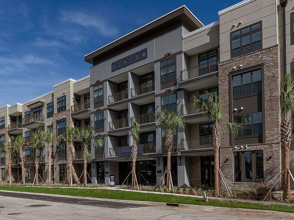 Explore modern living in this beautifully designed apartment complex.