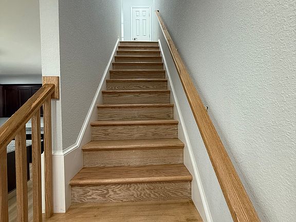 5th image of 824 W 26th St