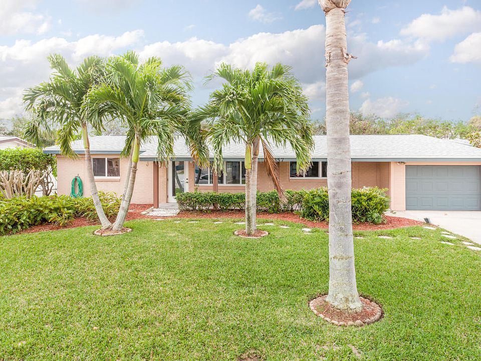 1st image of 357 Coral Dr