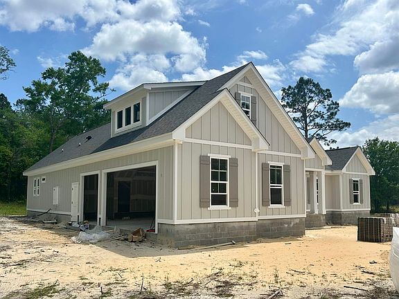 2nd image of 4417 Veterans Memorial Dr