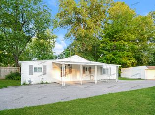 26560 Cannon Rd, Bedford Heights, OH 44146