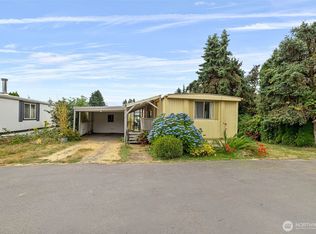512 SW Berry Lake Rd TRAILER 15, Port Orchard, WA 98367