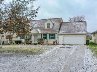 51613 Sass Rd, Chesterfield, MI 48047