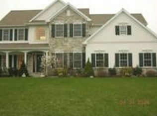 114 Auburn Dr, Annville, PA 17003
