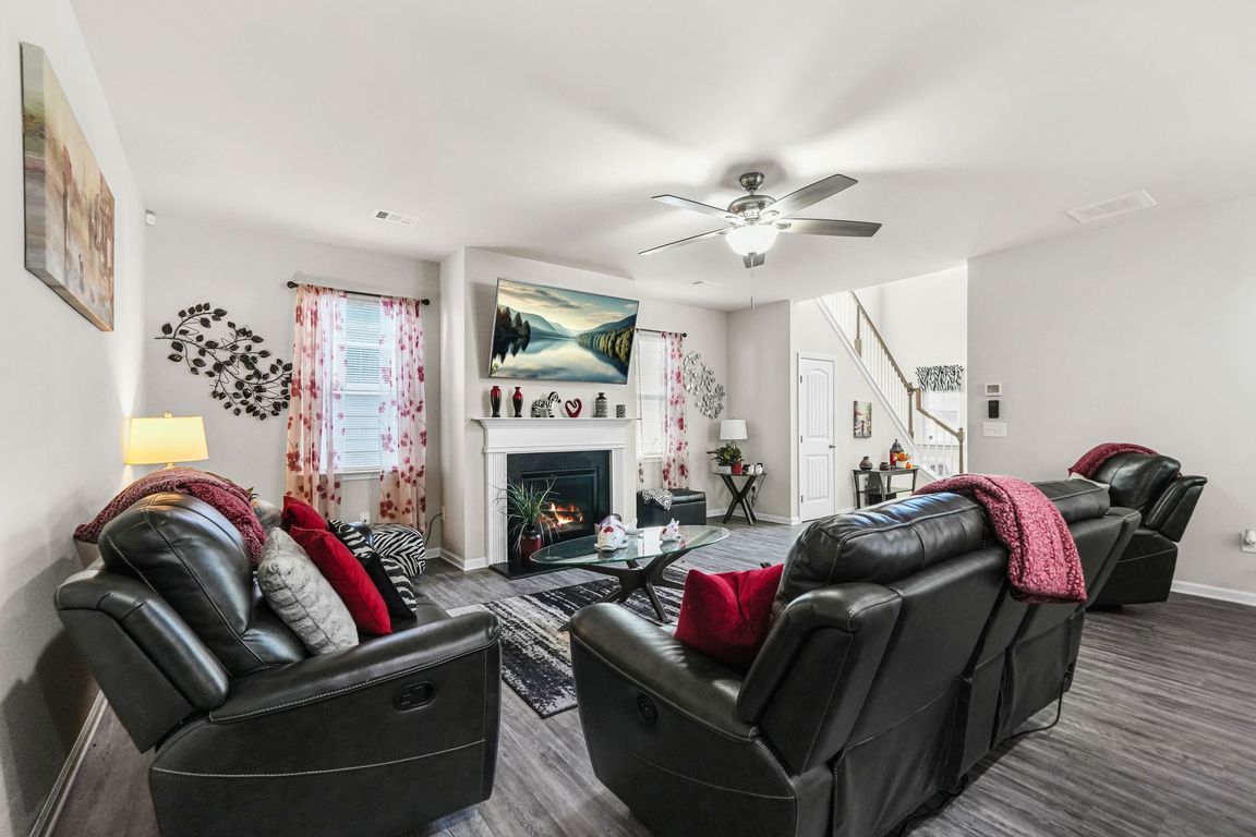 next background image