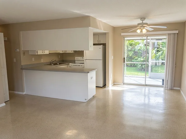 13432 Pine Needle Ln — Photo 2