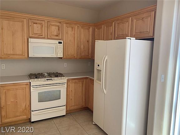 3rd image of 545 Fork Mesa Ct