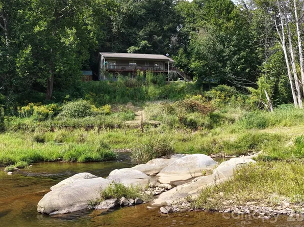 791 McKinney Rd #15, Burnsville, NC 28714