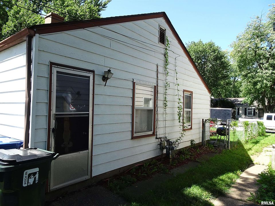2nd image of 3823 Johnson Ave
