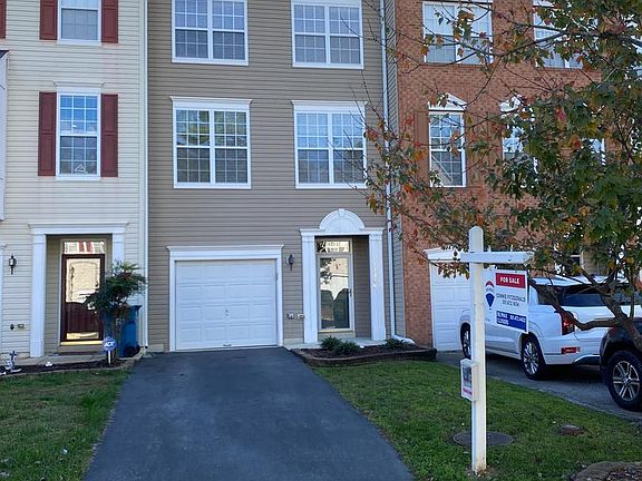 3rd image of 23346 Dahlia Cir