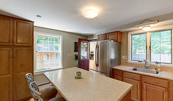 5th image of 39 Quincy Ave #39