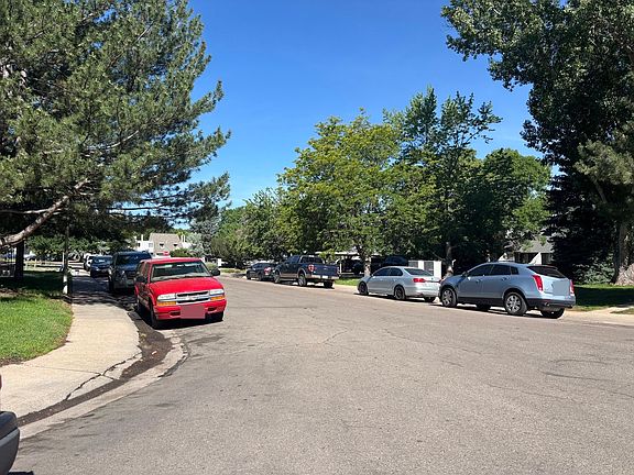 4th image of 2702 19th Street Dr