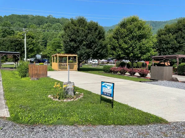 50 Timber Leaf Dr Lot 6, Sylva, NC 28779