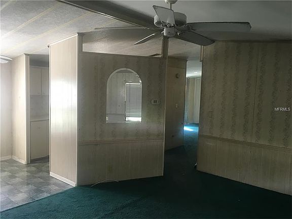 4th image of 106 Sierra St S
