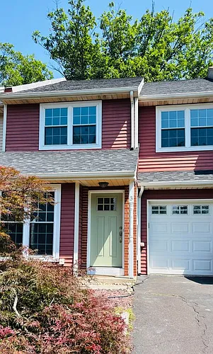 3 E Ridge Mews Photo 1 3 E Ridge Mews Photo 1
