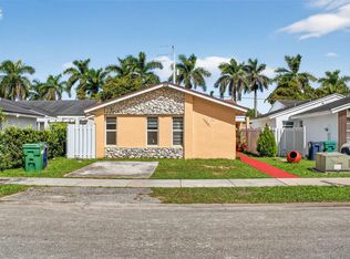 13061 SW 56th Ter, Miami, FL 33183