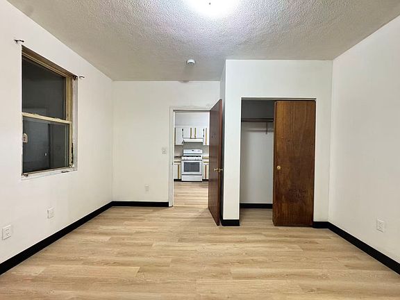 3rd image of 833 Broadway #3