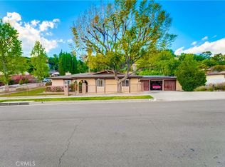 7939 Ellenbogen St, Sunland, CA 91040