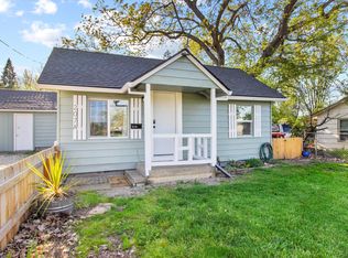 207 N Columbus Ave, Medford, OR