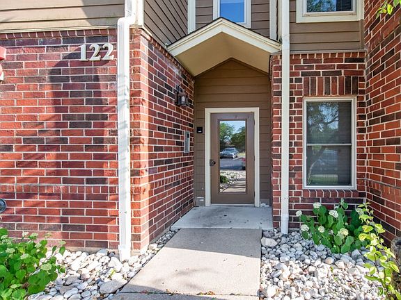 4th image of 122 Glengarry Dr APT 307
