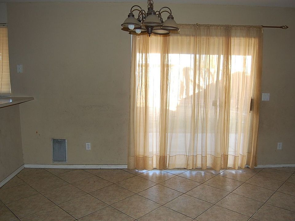 1st image of 12228 W Columbine Dr
