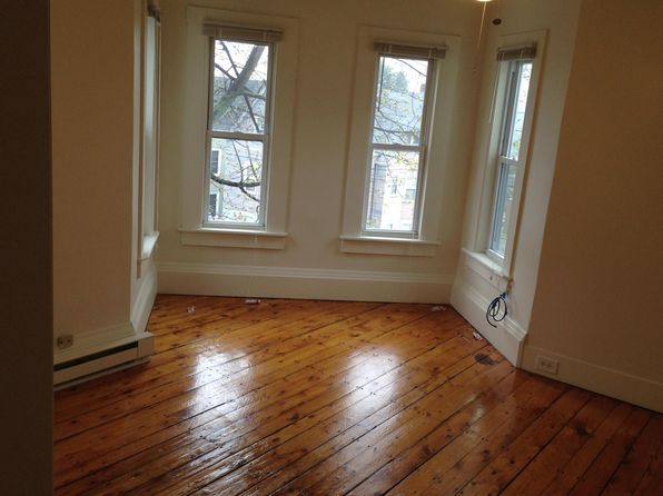 1 Davis St APT 3
