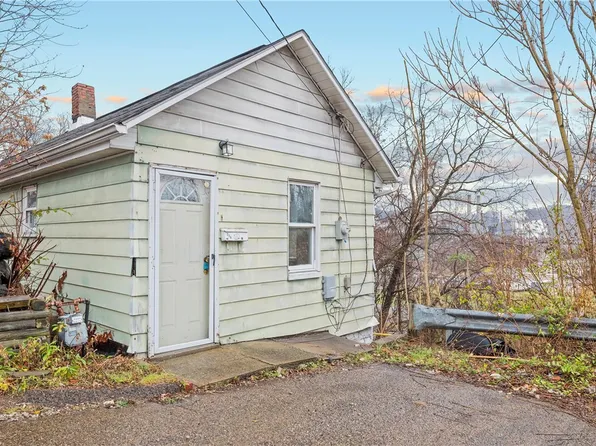 214 Grape Way, Clairton, PA 15025